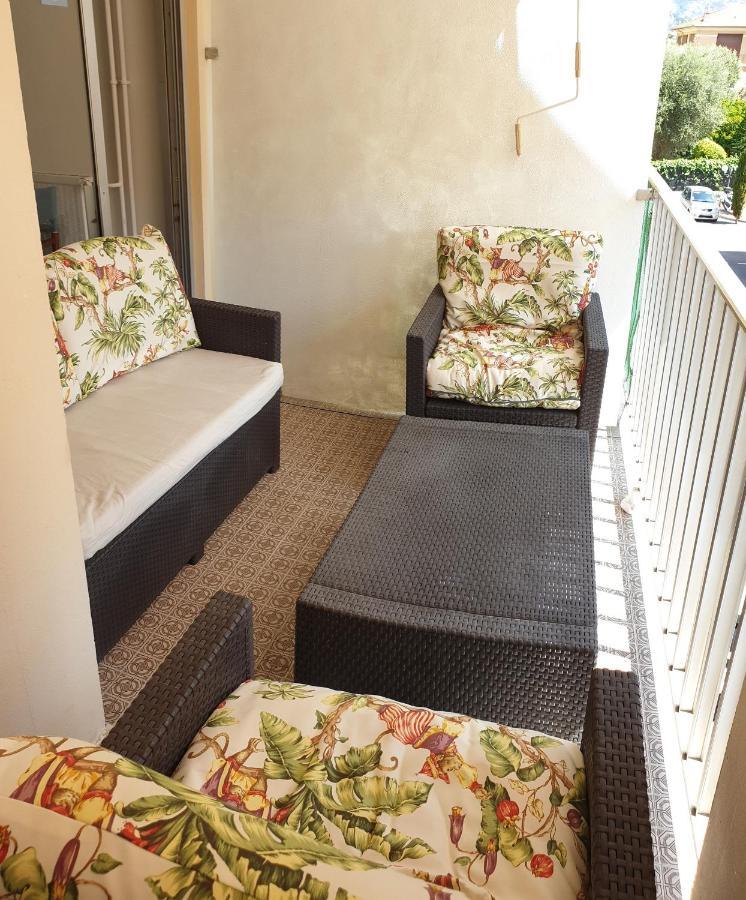 Les Caroubiers Apartment Roquebrune-Cap-Martin Exterior photo