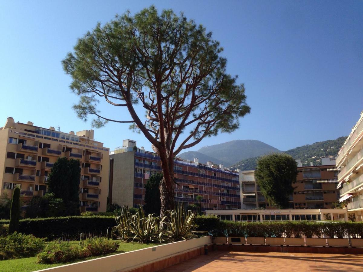 Les Caroubiers Apartment Roquebrune-Cap-Martin Exterior photo